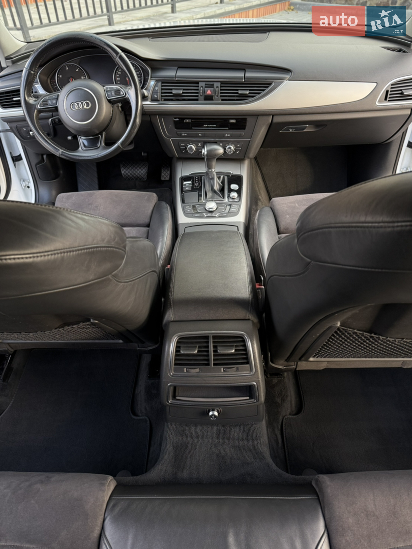 2011 Audi A6 - мініатюра 13