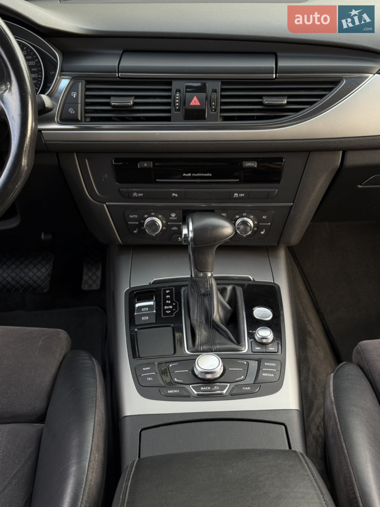 2011 Audi A6 - мініатюра 14