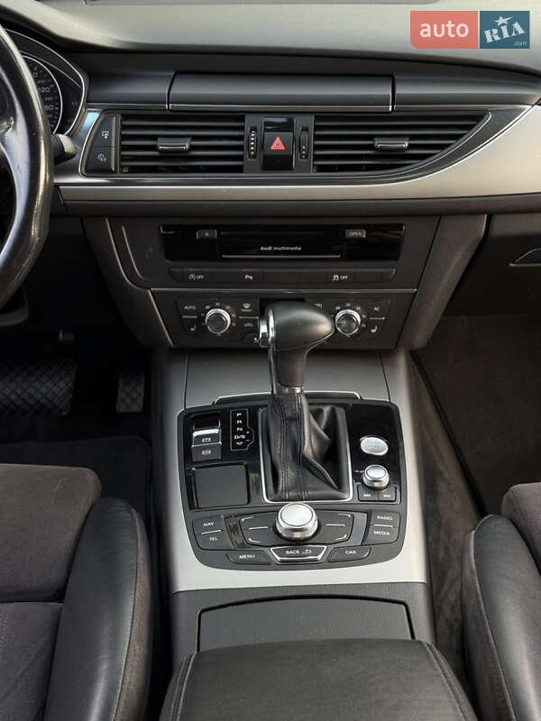 Седан Audi A6 2011 в Самборе