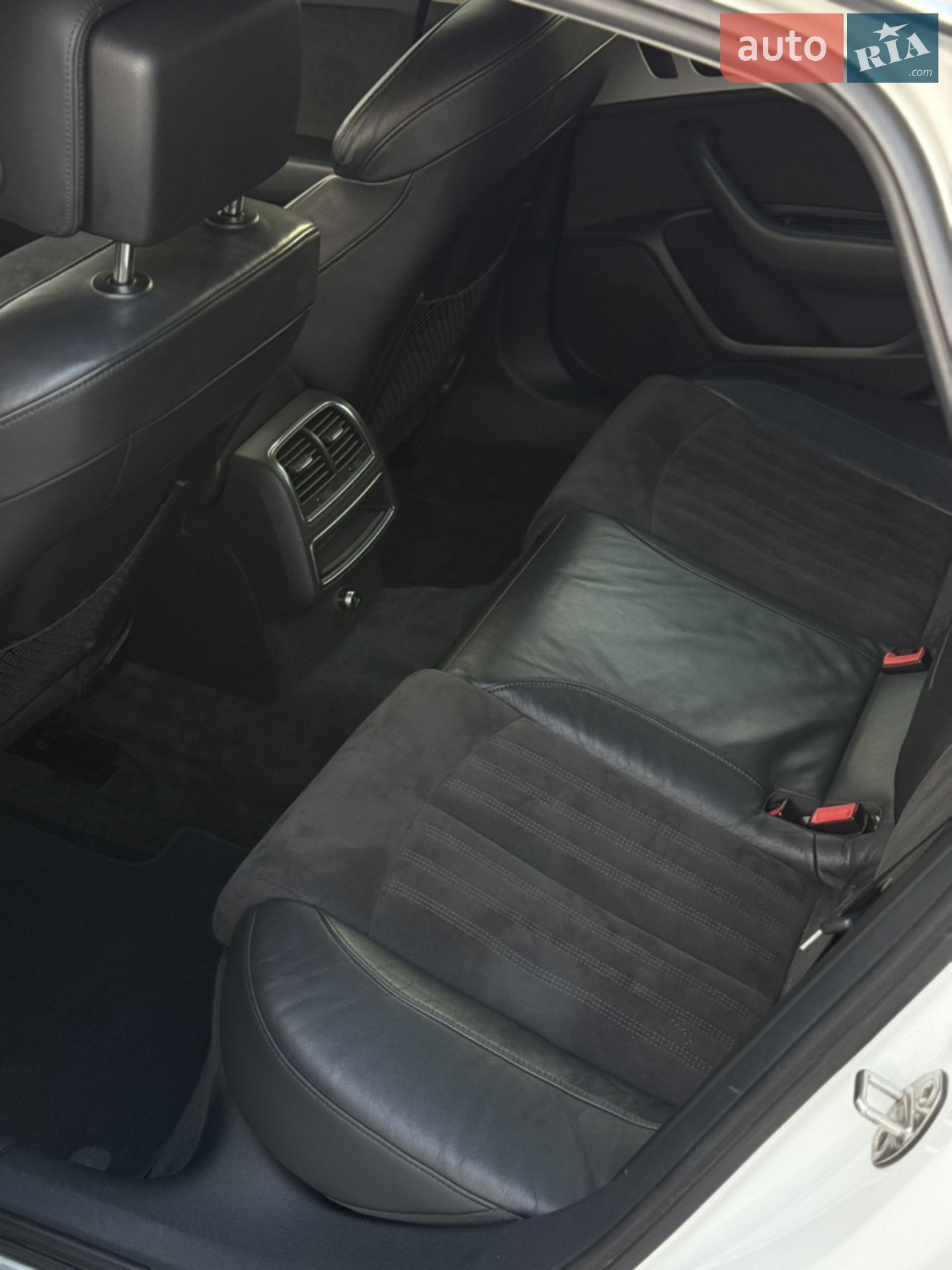 2011 Audi A6 - мініатюра 17