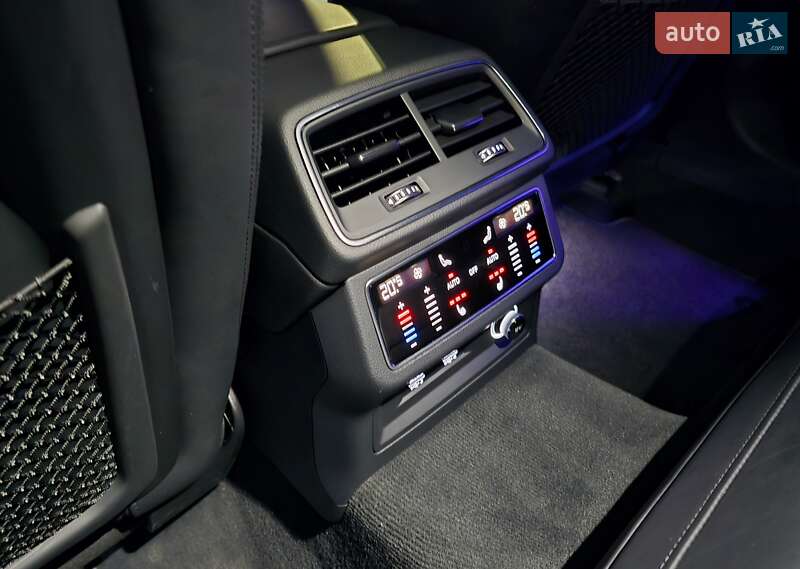 Седан Audi A6 2018 в Мукачевому