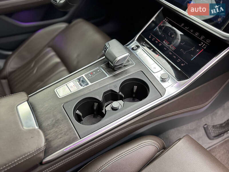 Седан Audi A6 2018 в Львові