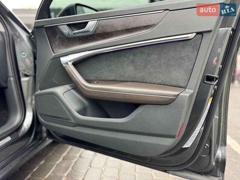 Седан Audi A6 2018 в Львові