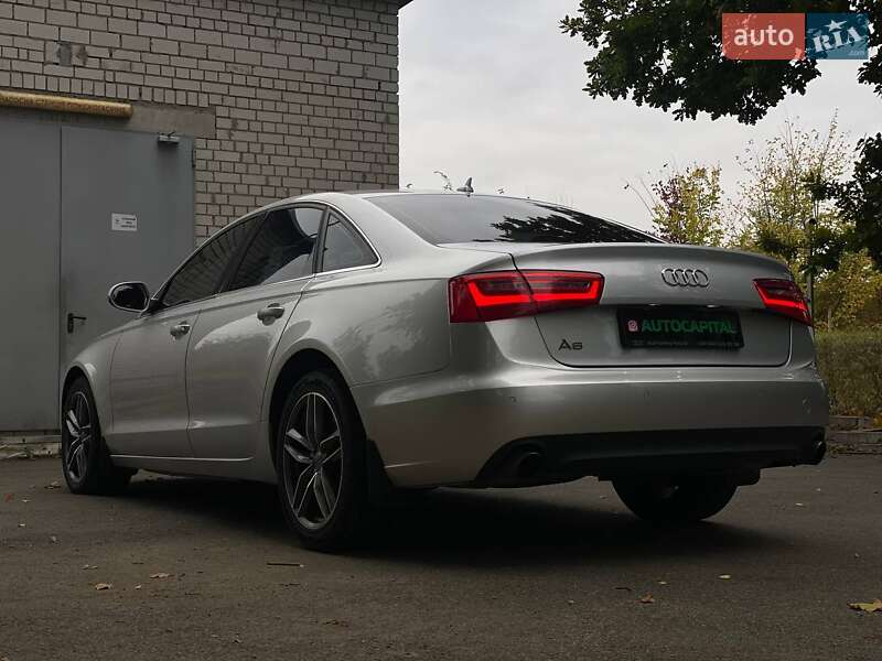 Седан Audi A6 2011 в Киеве