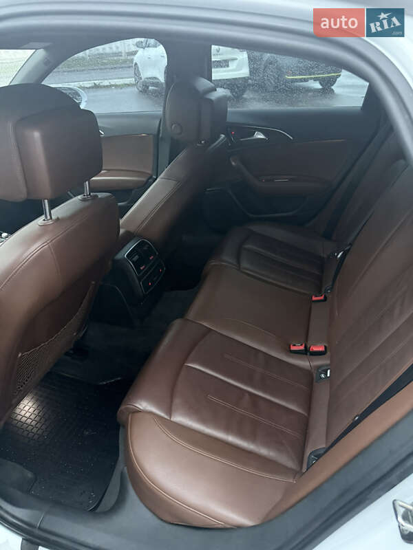 Седан Audi A6 2016 в Луцке