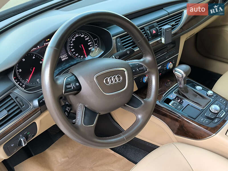 Седан Audi A6 2013 в Павлограде