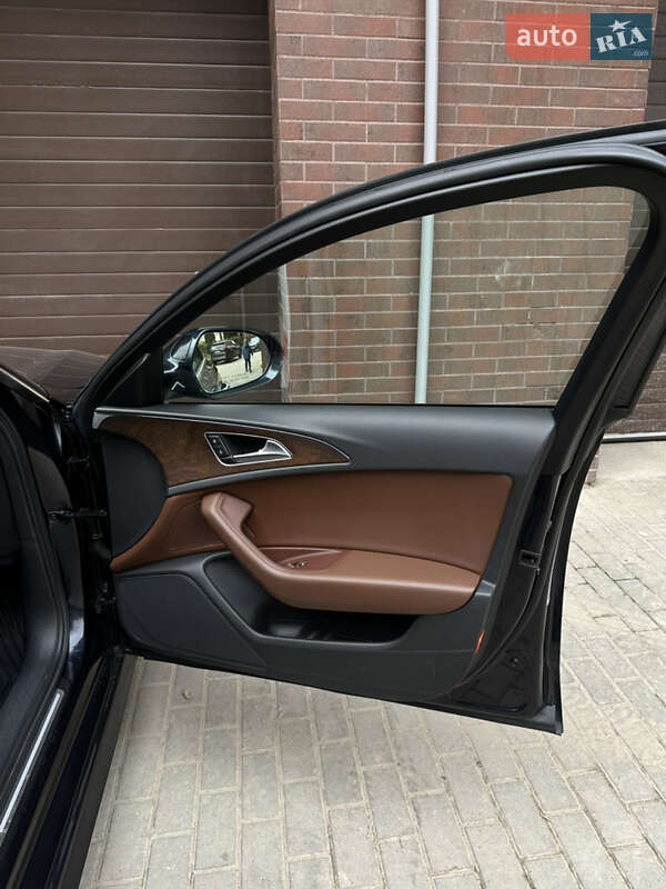 Седан Audi A6 2015 в Львове