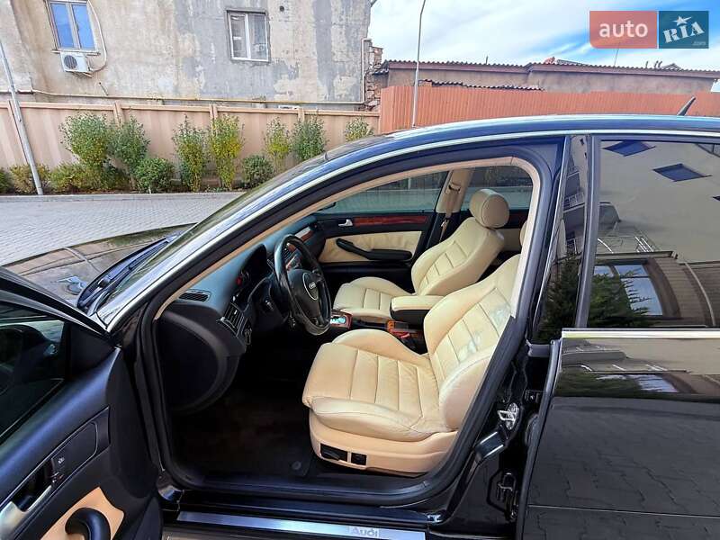 Седан Audi A6 2001 в Подільську