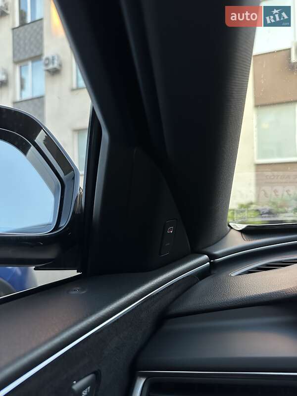 Седан Audi A6 2016 в Киеве