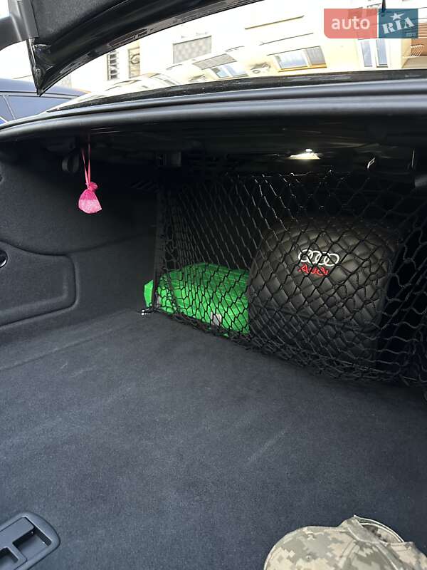 Седан Audi A6 2016 в Киеве