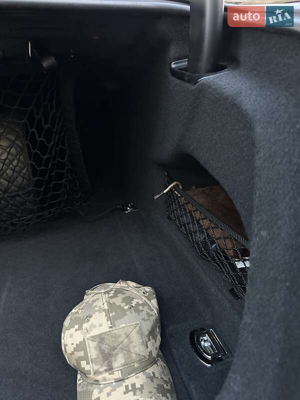 Седан Audi A6 2016 в Киеве