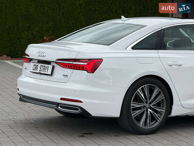 Седан Audi A6 2019 в Стрые
