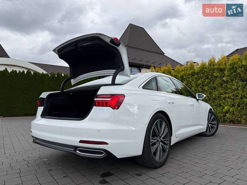Седан Audi A6 2019 в Стрые