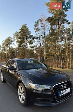 Седан Audi A6 2012 в Заречном