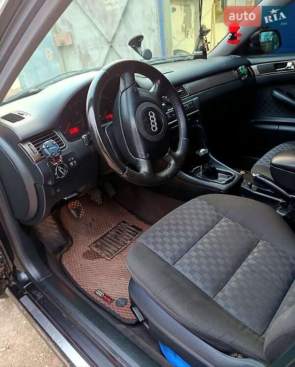 Универсал Audi A6 2001 в Первомайске фото 8 Универсал Audi A6 2001 в Первомайске