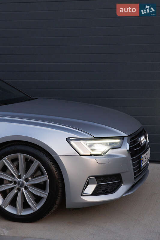 Седан Audi A6 2019 в Дубно