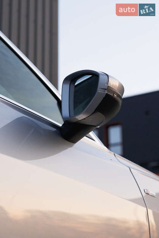 Седан Audi A6 2019 в Дубно