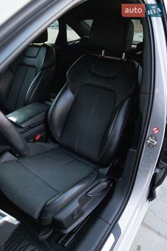 Седан Audi A6 2019 в Дубно