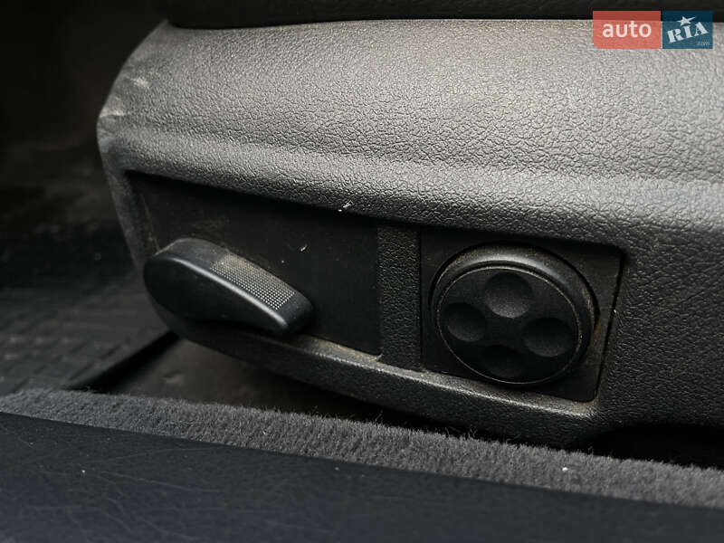 Универсал Audi A6 2004 в Ровно