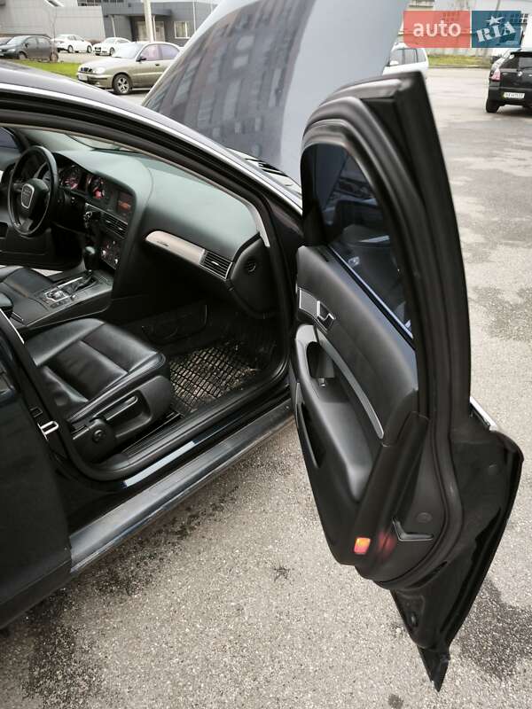 Седан Audi A6 2004 в Харькове