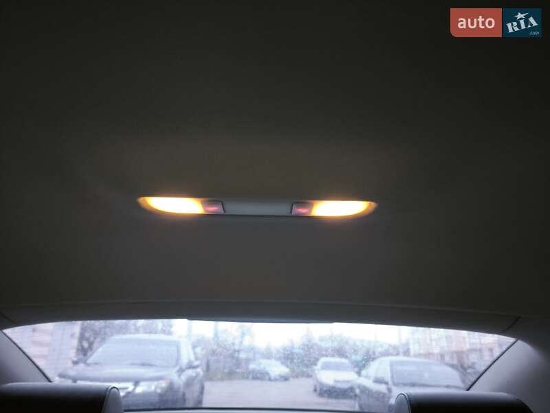 Седан Audi A6 2004 в Харькове