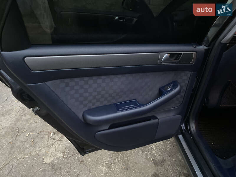 Універсал Audi A6 2002 в Звягелі