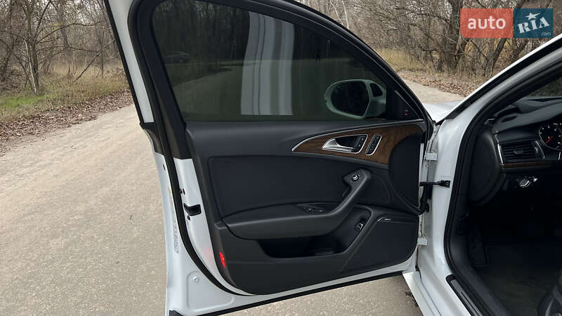 Седан Audi A6 2015 в Дніпрі