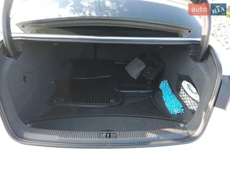 Седан Audi A6 2013 в Миколаєві