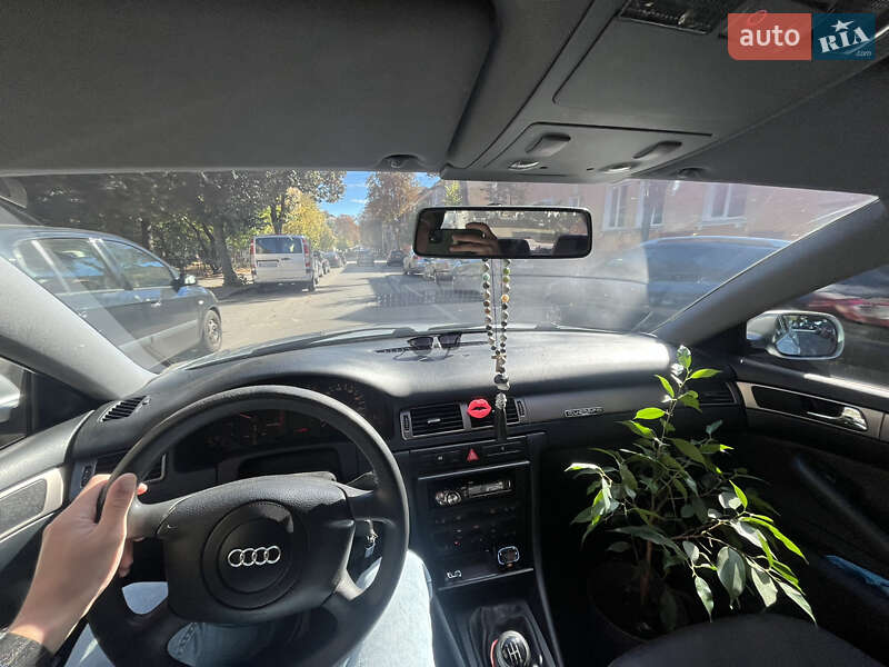 Седан Audi A6 1998 в Чернигове