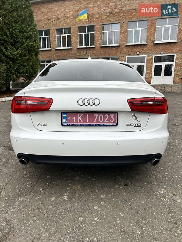 Седан Audi A6 2013 в Корсуне-Шевченковском