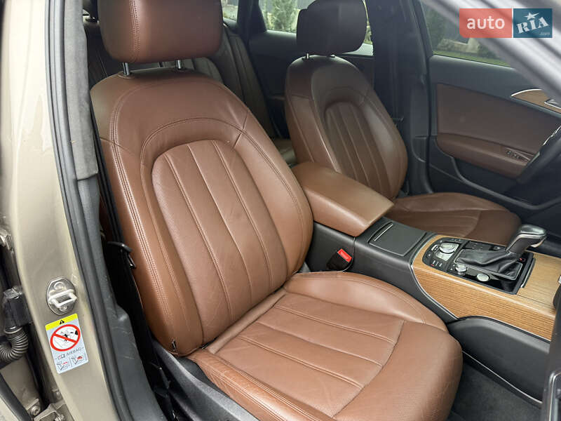 Седан Audi A6 2015 в Умані
