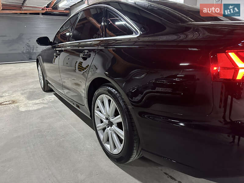 Седан Audi A6 2016 в Ужгороді