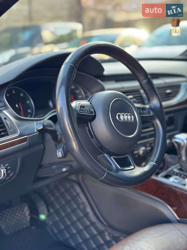 Седан Audi A6 2014 в Одессе