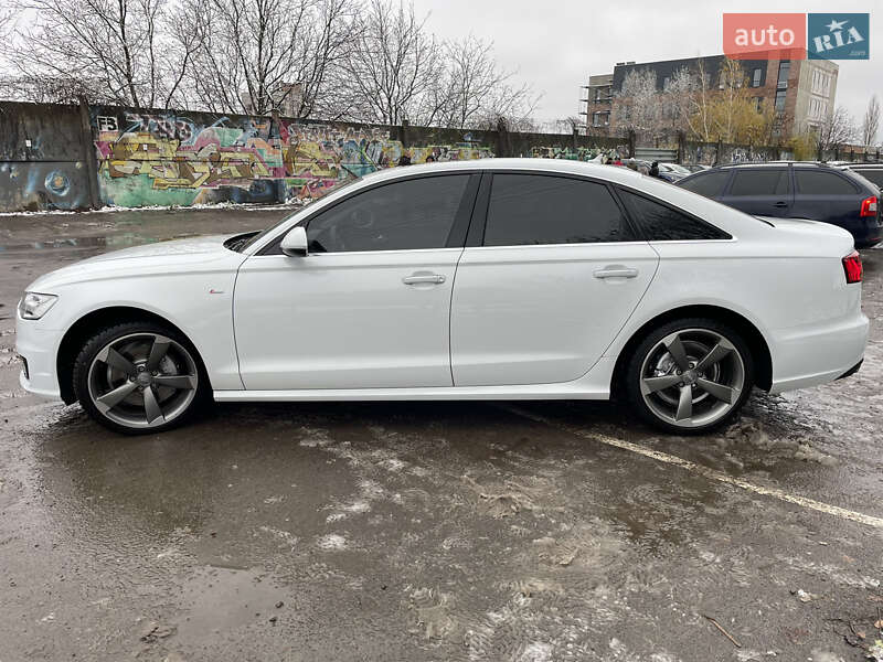 Седан Audi A6 2016 в Рівному