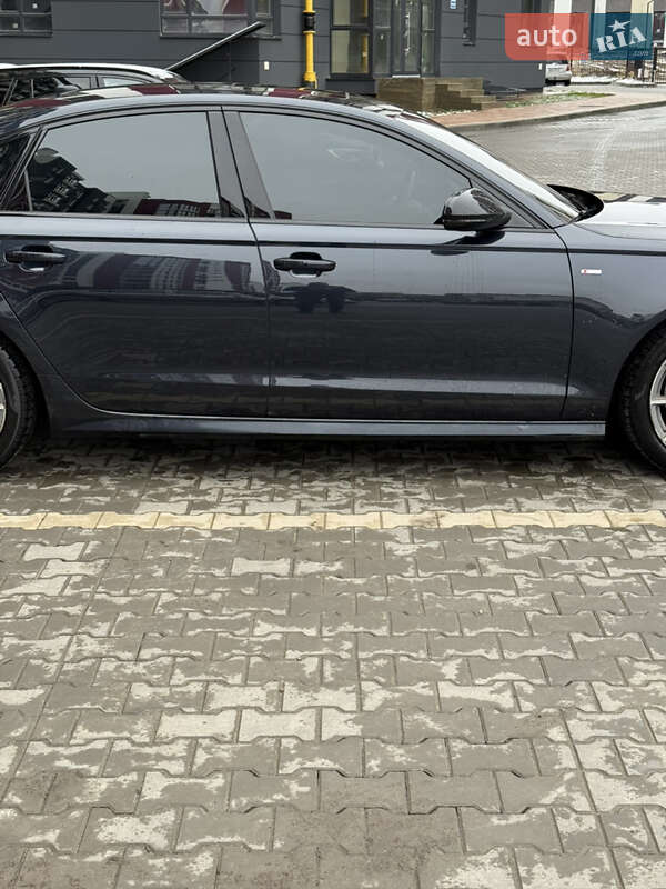 Седан Audi A6 2018 в Луцке