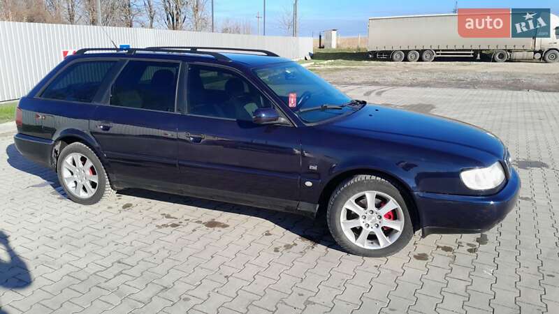 Універсал Audi A6 1995 в Кременці