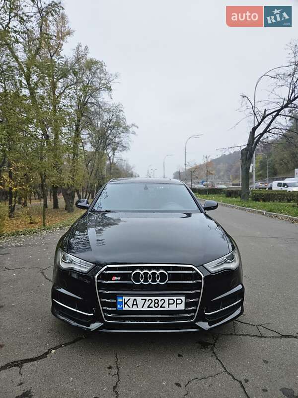 Седан Audi A6 2017 в Киеве