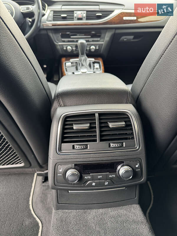 Седан Audi A6 2017 в Луцке