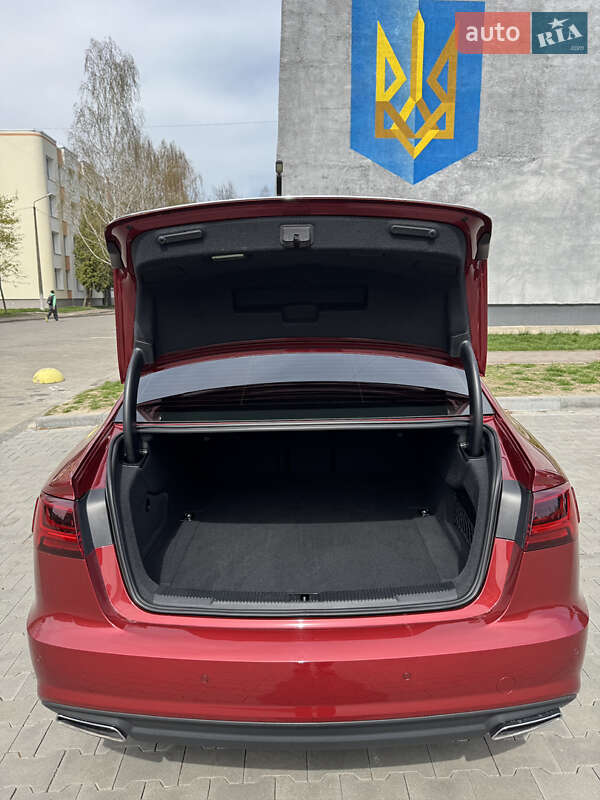 Седан Audi A6 2017 в Луцке