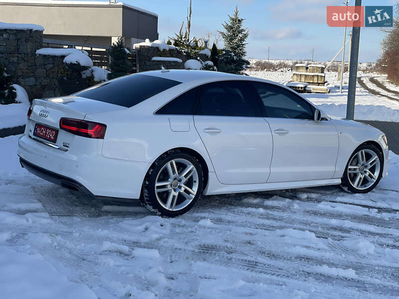 Седан Audi A6 2016 в Стрию