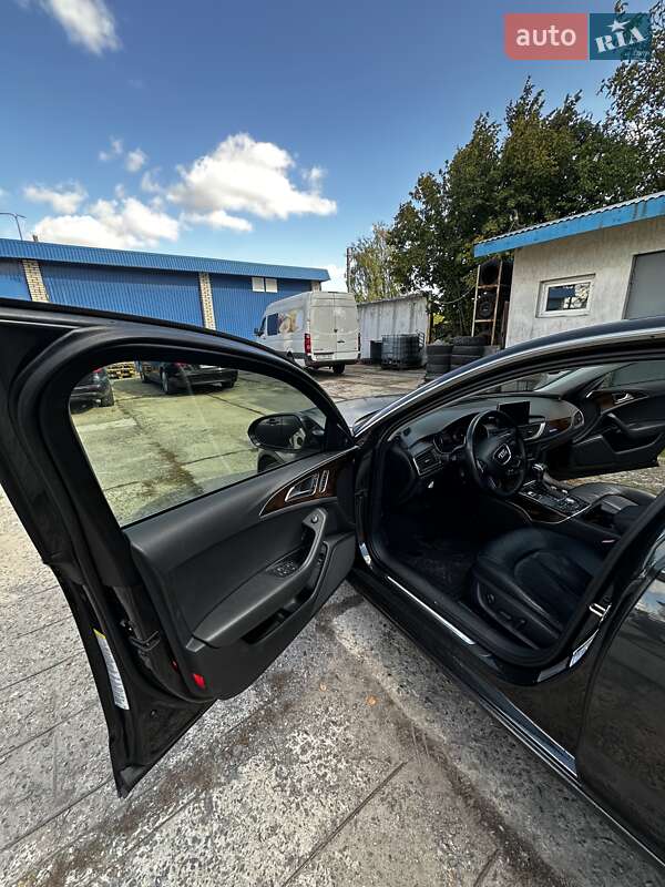 Седан Audi A6 2013 в Нововолынске