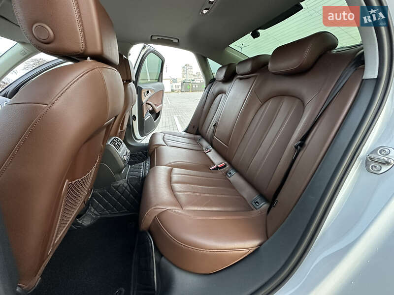 Седан Audi A6 2015 в Одессе