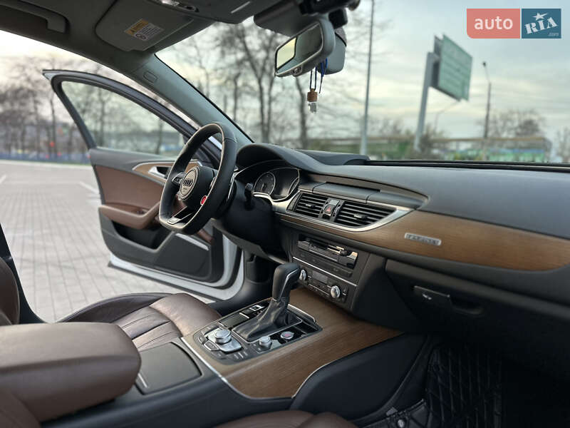 Седан Audi A6 2015 в Одессе