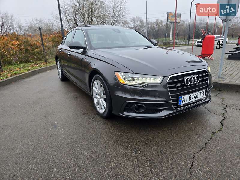 Седан Audi A6 2012 в Киеве