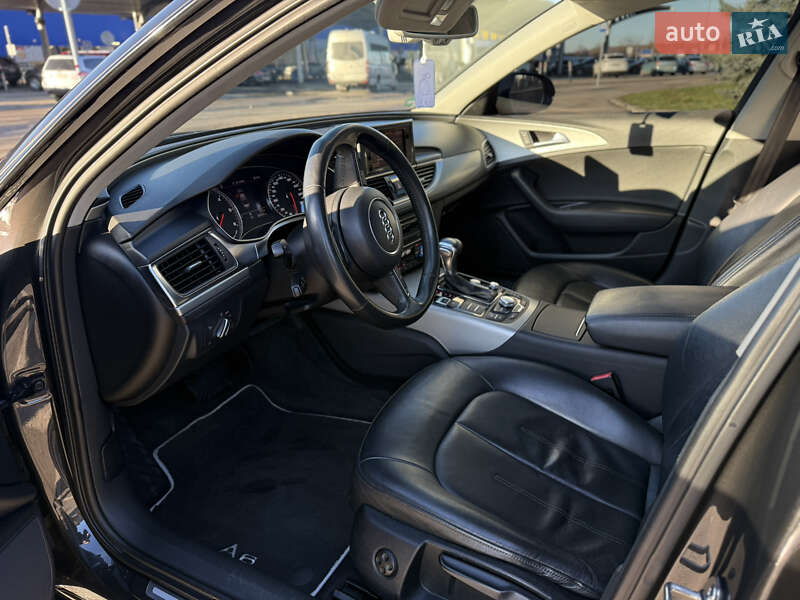 Седан Audi A6 2011 в Ивано-Франковске