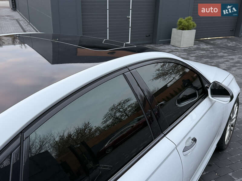 Седан Audi A6 2016 в Киеве