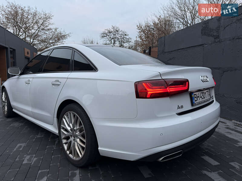 Седан Audi A6 2016 в Киеве