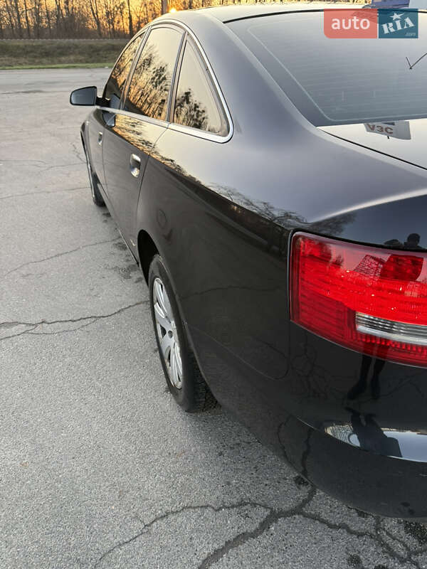Седан Audi A6 2005 в Лубнах