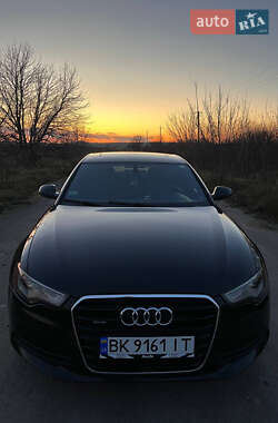 Седан Audi A6 2012 в Ровно