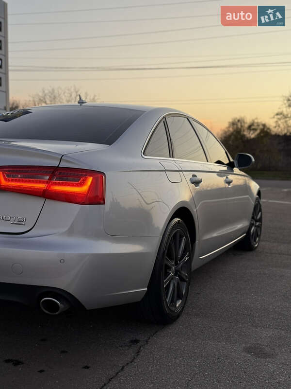 Седан Audi A6 2013 в Николаеве